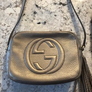 AUTH GUCCI Soho Disco Metallic Leather Handbag